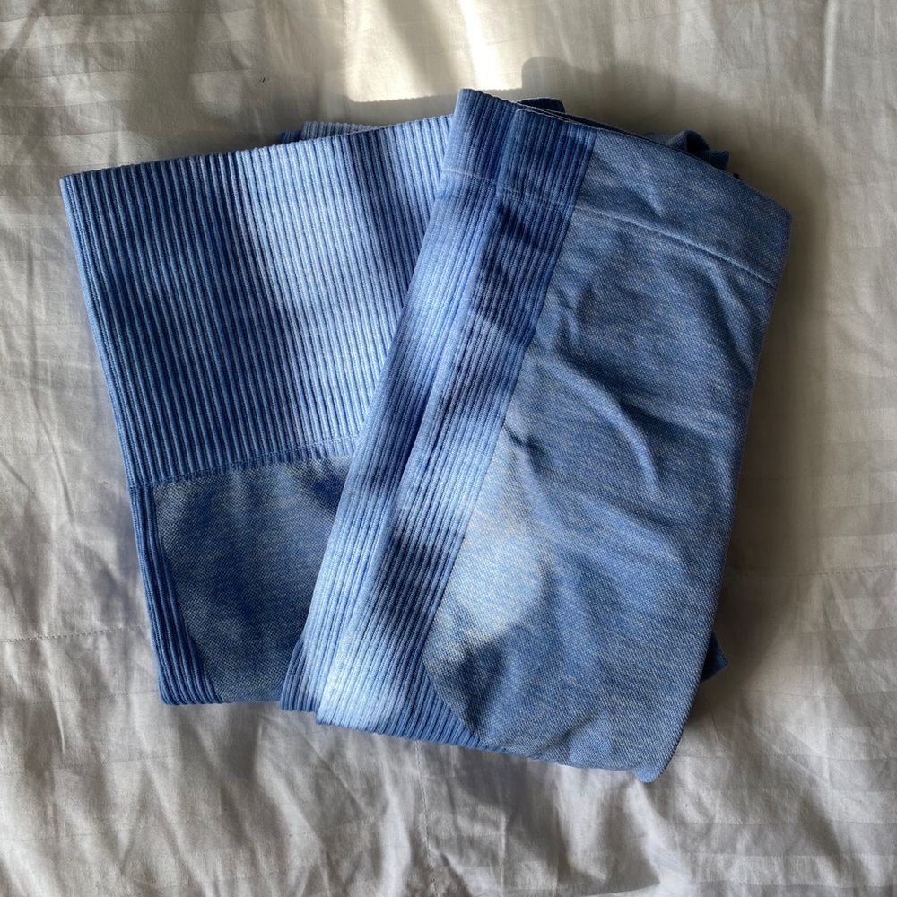Super comfy/sweat-proof gym leggings